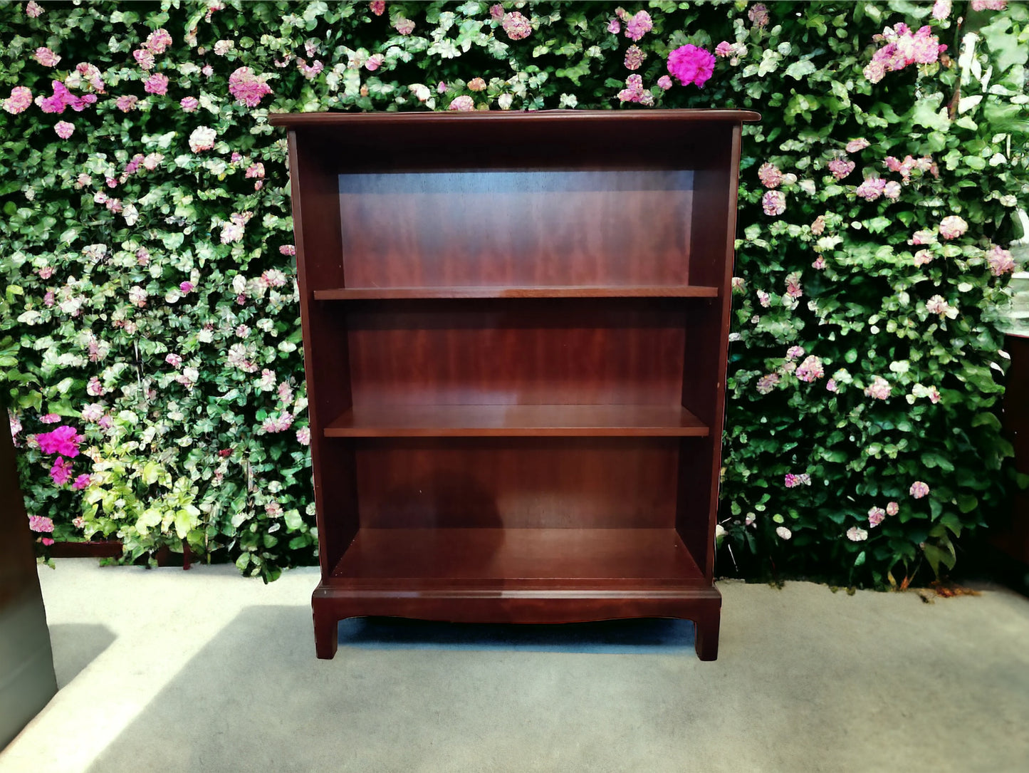 Stag Minstrel Bookcase/shelving unit