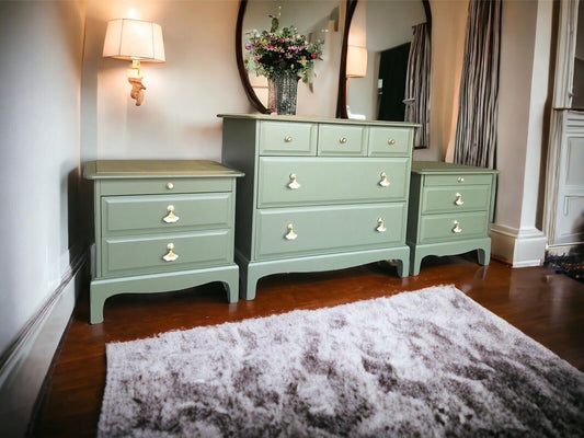 Stag Minstrel bedroom set 3 over 2 chest of drawers and 2 x 2 drawer bedsides