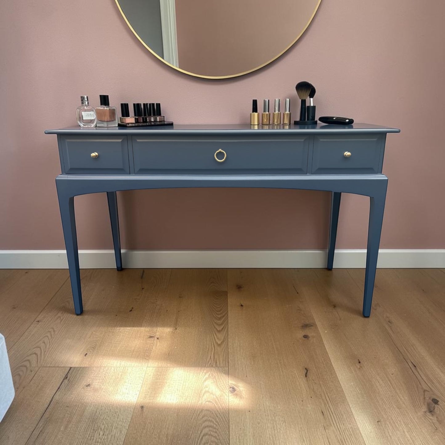 Stag Minstrel Dressing/Console Table 3 x Drawer - colour Inkwell