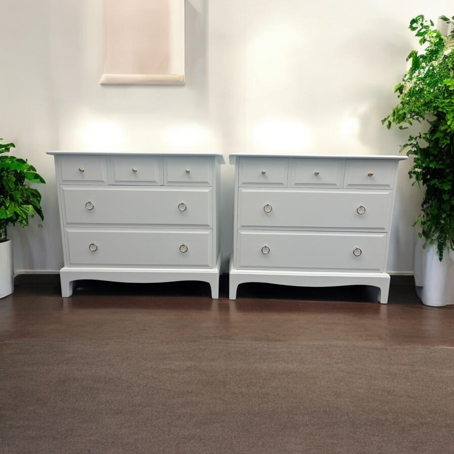 Stag Minstrel 3 over 2 chest of drawers